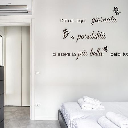 Sleek City Abode In Maciachini Milan Milão Exterior foto