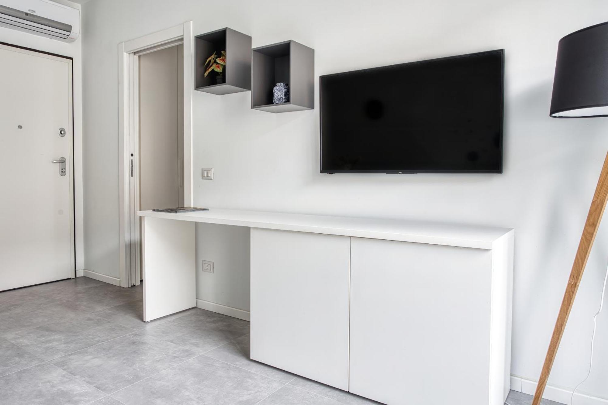 Sleek City Abode In Maciachini Milan Milão Exterior foto